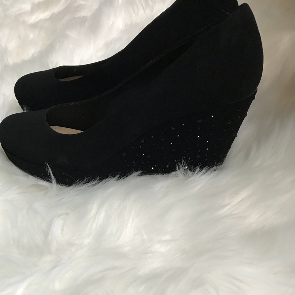 Black studded wedges💕 B2G1 Free